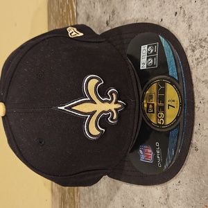 On field Saints hat Vintage nwt